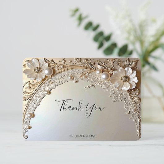 Modern White Flowers Pearls Thank You Card Bedankkaart (Staand voorkant)