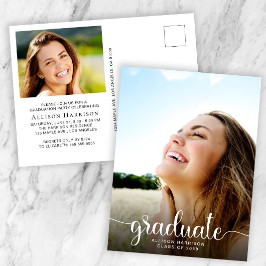 Modern White Script Foto Overlay Afstudeerfeest Uitnodiging Briefkaart
