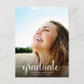 Modern White Script Foto Overlay Afstudeerfeest Uitnodiging Briefkaart (Voorkant)