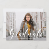 Modern White Script Photo Graduation Invitations Kaart (Voorkant)