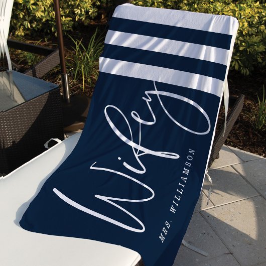 Modern Wifey Script Nautical Navy & White Stripes Strandlaken