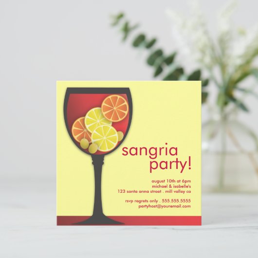 Modern Wineglass Sangria Party Invitation Kaart (Staand voorkant)