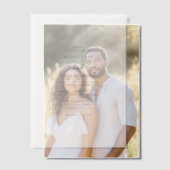 Modern wit en zwart script overlay bruiloft vellum uitnodigingen (Offset (Koppel))