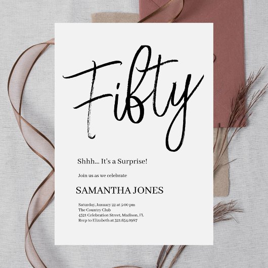 Modern Wit en Zwart Vijftig 50ste Verjaardagsfeest Kaart