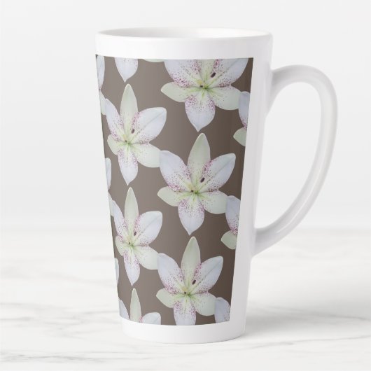 Modern Wit Goudgrijs Lelie Bloem Patroon Latte Mok (Rechts)