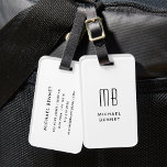 Modern wit monogram bagagelabel<br><div class="desc">Modern wit monogram Bagagelabel.</div>