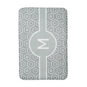 Modern Wit Monogram op Grijze Geometrische Badmat (Voorkant Verticaal)