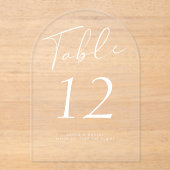 Modern wit script bruiloft acryl tafel nummer acryl uitnodigingen (Voorkant)