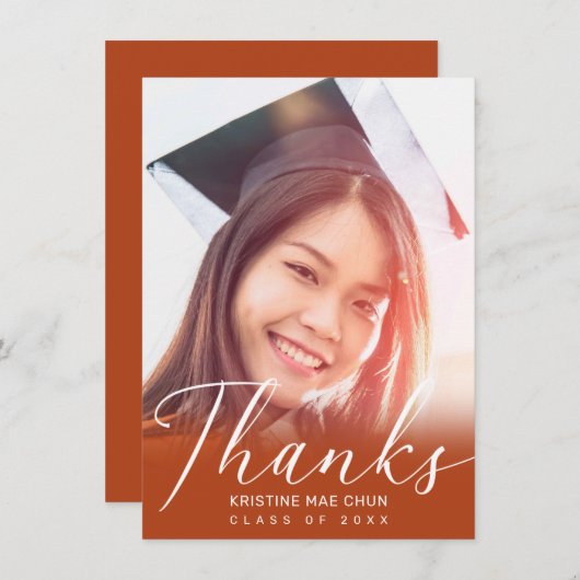 Modern wit script foto verbrand Oranje Afstuderen Bedankkaart (Voorkant / Achterkant)