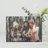 Modern wit script Vrolijk kerstfotokaart Feestdagenkaart (Staand voorkant)