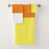 Modern wit Sinaasappel geel gestreepte badhanddoek Bad Handdoek (Insitu)