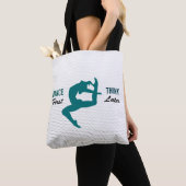 Modern wit, zwart en Blauwgroen dans Quote Tote Bag (Dichtbij)