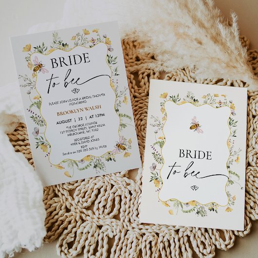 Modern Yellow Floral Bride to Bee Vrijgezellenfees Kaart