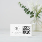Modern Zakelijk Logo, QR Code | Wit Professioneel Visitekaartje (Staand voorkant)