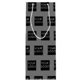 Modern Zakelijk Logo voor Bedrijven in Grijs Wijn Cadeautas (Achterkant)