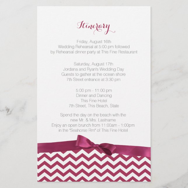 Modern Zig Zag Berry en Gray Itinerary (Voorkant)