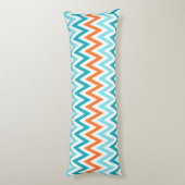 Modern ZigZag Chevron Oranje Aqua Blue Pattern Lichaamskussen (Achterkant (Verticaal))