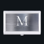 Modern zilvergrijs geborsteld metaal Monogram Scri Visitekaarthouder<br><div class="desc">Moderne Glam Zilveren Grijs Geborsteld Metalen Monogram Script Business Card Case</div>