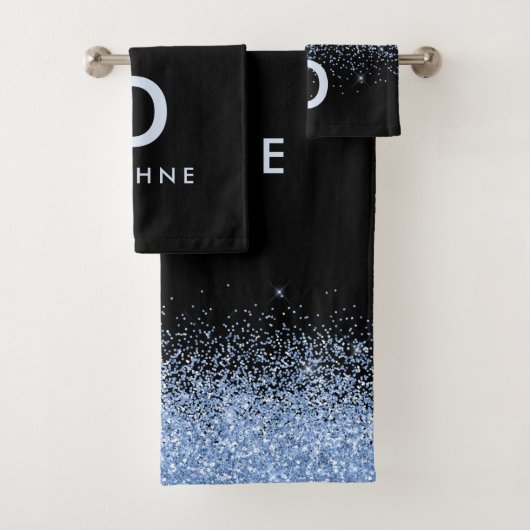 Modern zwart-blauw glitter initiaal monogram mok bad handdoek (Insitu)