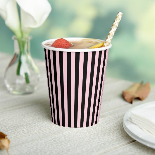 Modern Zwart & Blush Roze Gestreepte Papieren Bekers (Insitu)