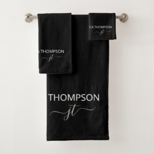 Modern zwart, eenvoudig script, meisjesmonogram na bad handdoek