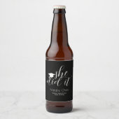 Modern zwart Elegant Fonts Afstuderen Bier Etiket (Voorkant)