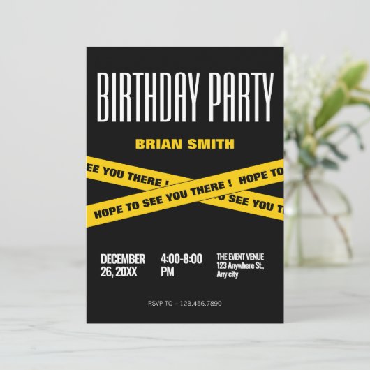 Modern zwart en geel verjaardagsfeestje kaart (Staand voorkant)