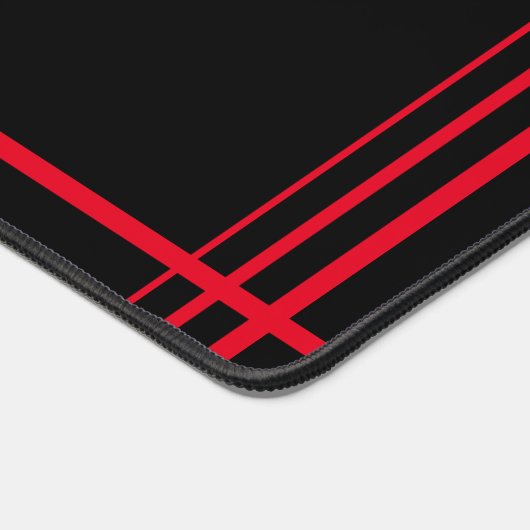 Modern zwart en rood monogram bureaumat (Hoek)