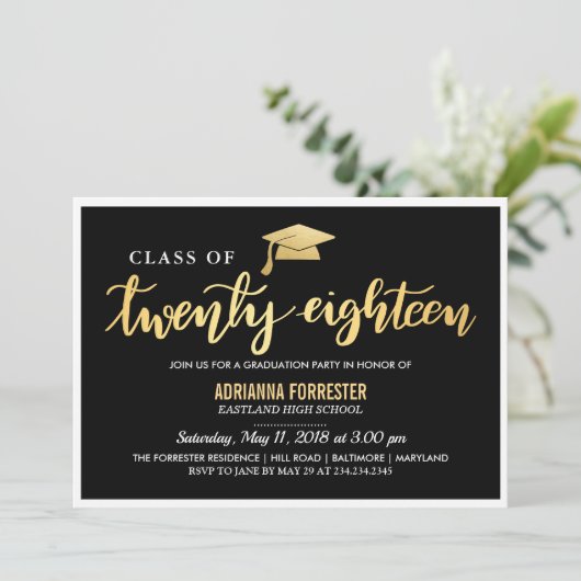 Modern Zwart Goud | Afstudeerklas van 2018 Script Kaart (Staand voorkant)