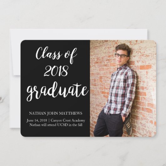 Modern Zwart Goud Afstuderen Aankondiging Kaart (Voorkant)