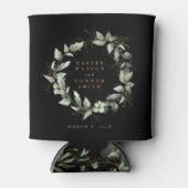 Modern Zwart Goud Eucalyptus Krans Bruiloft Blikjeskoeler (Voorkant)