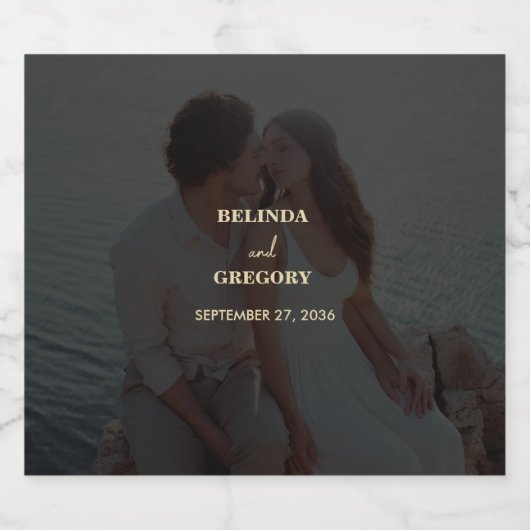 Modern Zwart Goud Foto Overlay Bruiloft Sparkling Wijnetiket (Enkel label)