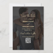 Modern Zwart Goud Foto Overlay QR Code Bruiloft Save The Date (Voorkant)