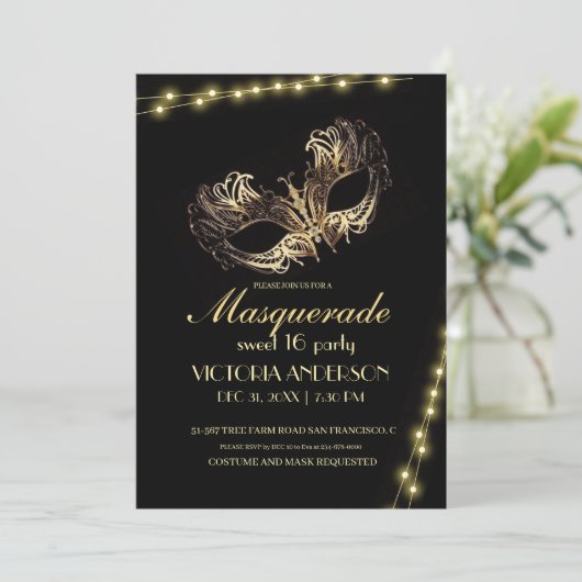Modern Zwart Goud Masquerade Party Verjaardag 16e Kaart (Staand voorkant)