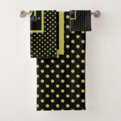 Modern zwart-gouden cirkelpatroon monogram bad handdoek (Insitu)