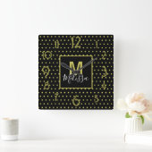 Modern zwart-gouden cirkelpatroon monogram vierkante klok (Huis)