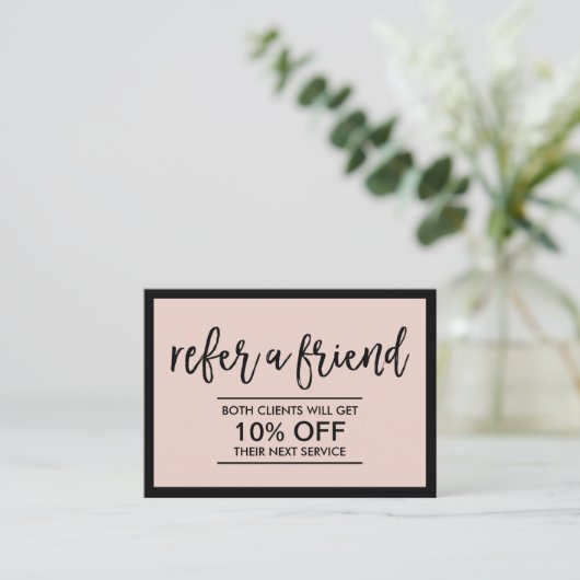 Modern Zwart Lijst Blush Roze Beauty Salon Aanbevelingskaartje (Staand voorkant)