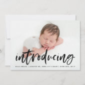 Modern zwart penseelscript dat foto's introduceert aankondiging (Voorkant)