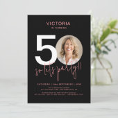 Modern Zwart Roze 50e verjaardag Kaart (Staand voorkant)