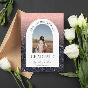 Modern Zwart & Roze Glitter Arch Foto Afstuderen Kaart