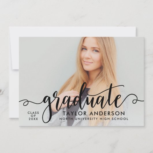 Modern zwart script Afstuderen foto-Afstuderen Kaart (Voorkant)