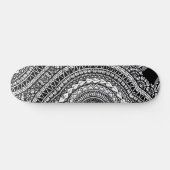 Modern zwart Tattoo Ikat Geometric Tribal Pattern Persoonlijk Skateboard (Horizontaal)