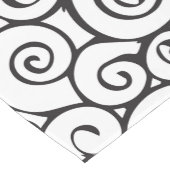 Modern zwart-wit Abstract cirkelpatroon Korte Tafelloper (Hoek)