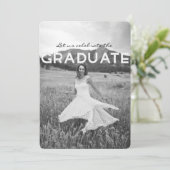 Modern Zwart & Wit Afstudeerfeest Uitnodigen Kaart (Staand voorkant)