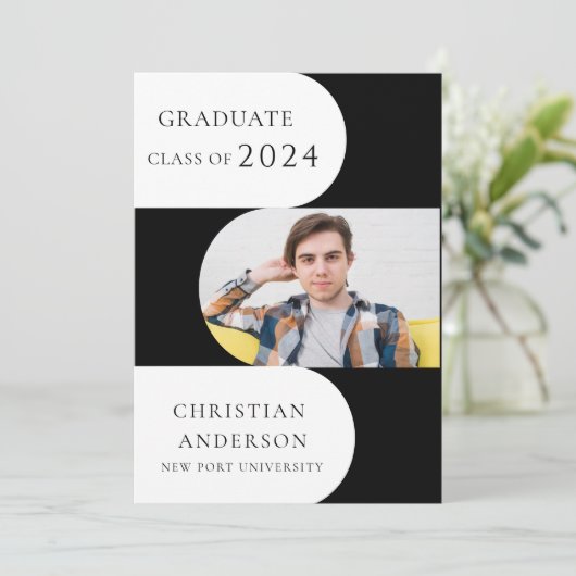 Modern zwart-wit afstuderen feest kaart (Staand voorkant)