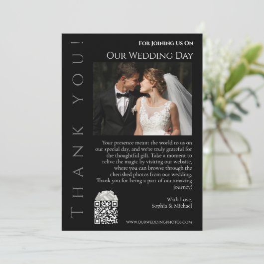 Modern zwart-wit-bruiloft foto-dank u- kaart (Staand voorkant)