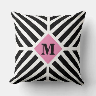 Modern zwart-wit diagonaal gestreept monogram kussen