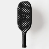 Modern zwart-wit eenvoudig monogram polka stippen pickleball paddle (Links)