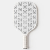 Modern zwart-wit eenvoudig monogrammotief pickleball paddle (Voorkant)