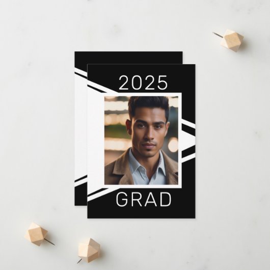 Modern Zwart Wit Foto Afstuderen Aankondiging (Voorkant / Achterkant in situ)